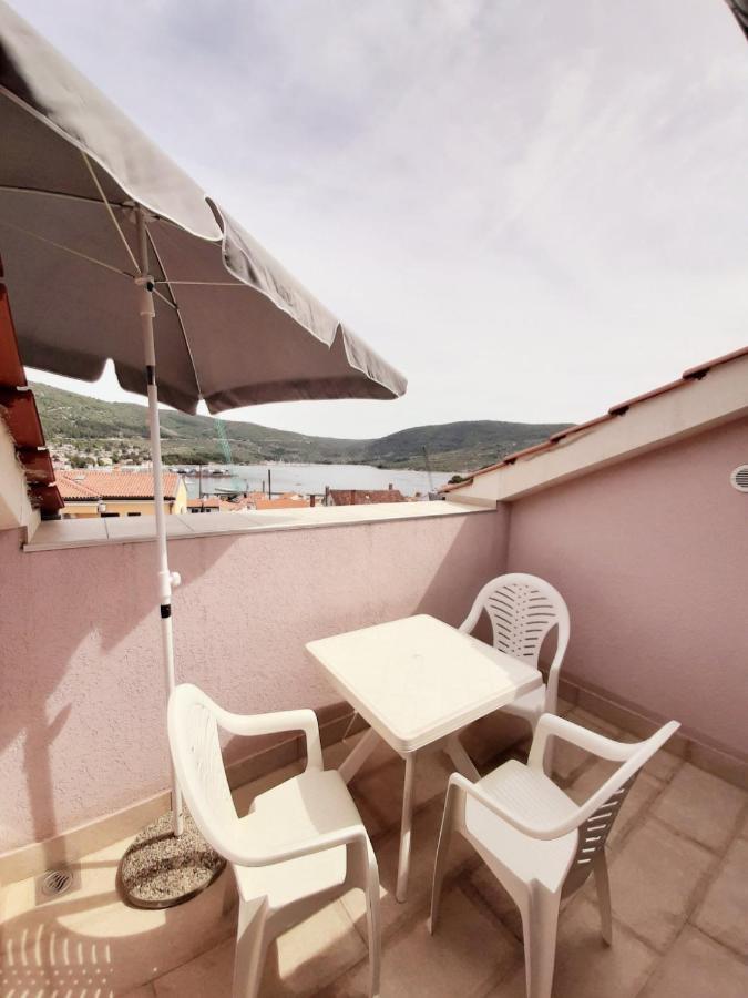 Apartments Izabela Muzic-Fornaric Црес Екстер'єр фото