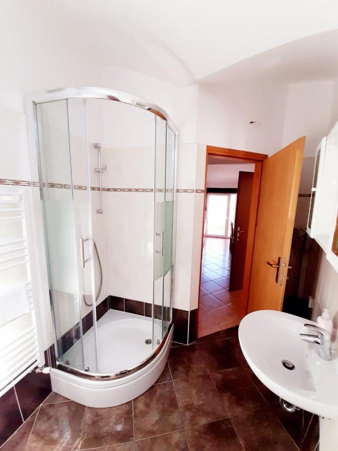 Apartments Izabela Muzic-Fornaric Црес Екстер'єр фото