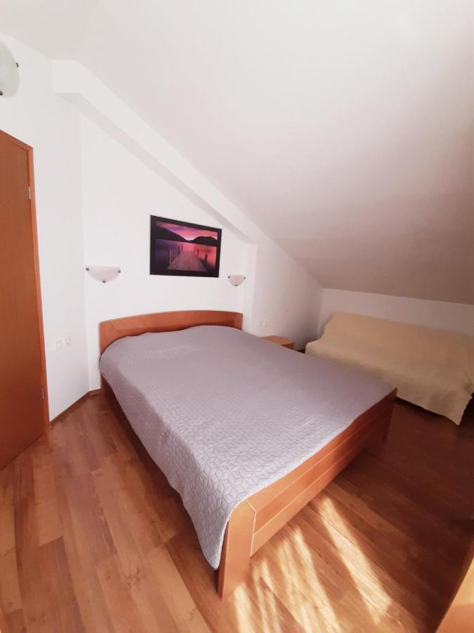 Apartments Izabela Muzic-Fornaric Црес Екстер'єр фото